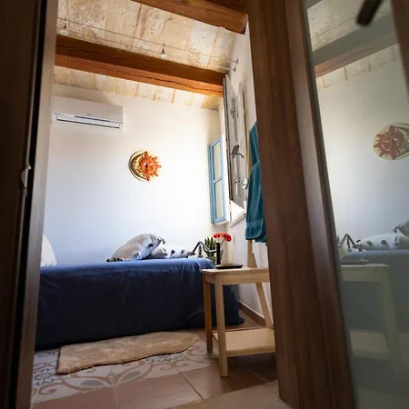 Mediterranea Waterfront House - By Valletta Ferry & Free Parking Nyaraló