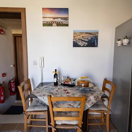 Mediterranea Waterfront House - By Valletta Ferry & Free Parking *