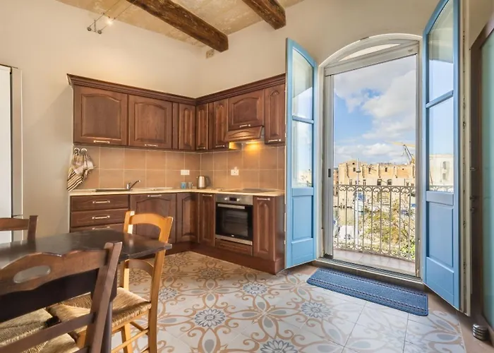 Holiday home Mediterranea Waterfront House - By Valletta Ferry & Free Parking Cospicua