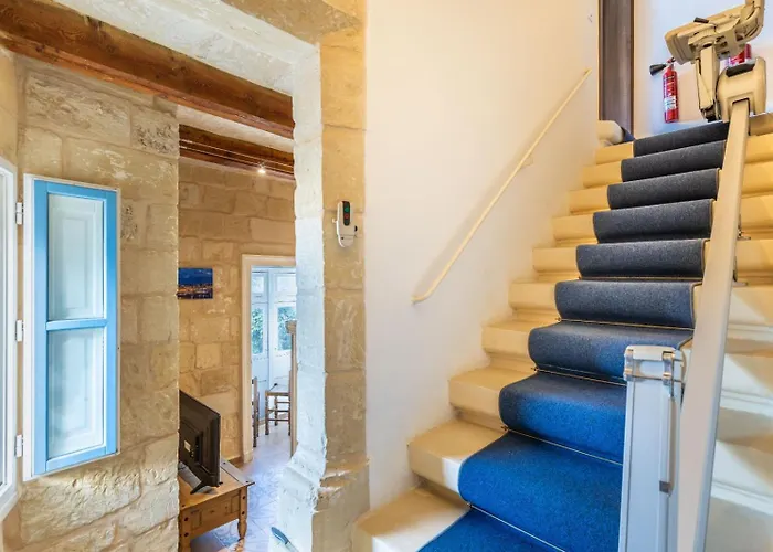 Mediterranea Waterfront House - By Valletta Ferry & Free Parking Cospicua