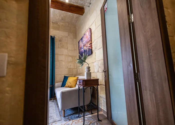 Mediterranea Waterfront House - By Valletta Ferry & Free Parking * Cospicua