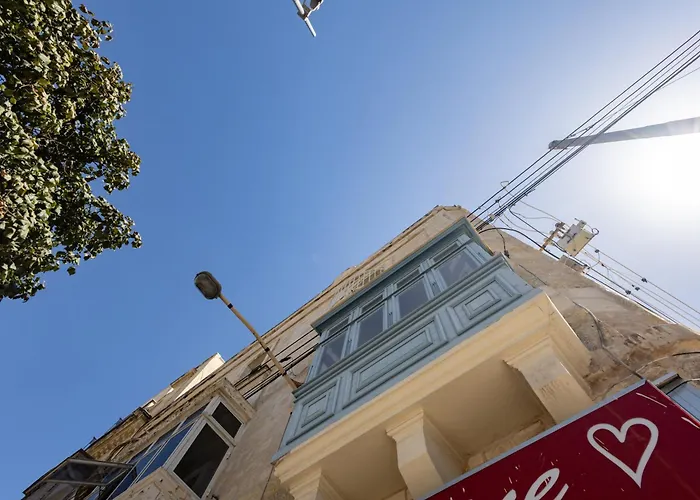 Mediterranea Waterfront House - By Valletta Ferry & Free Parking *