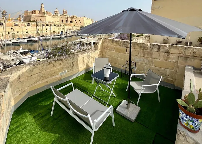 Holiday home Mediterranea Waterfront House - By Valletta Ferry & Free Parking