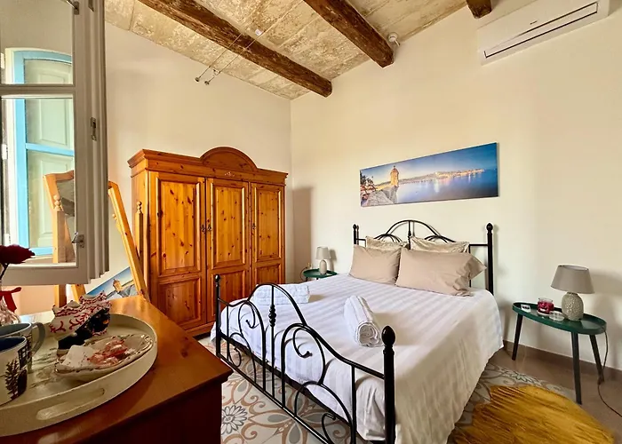 Holiday home Mediterranea Waterfront House - By Valletta Ferry & Free Parking *