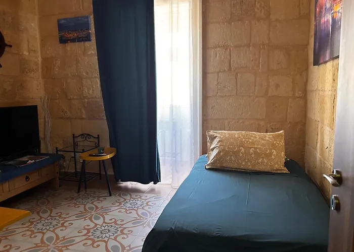 Mediterranea Waterfront House - By Valletta Ferry & Free Parking Cospicua